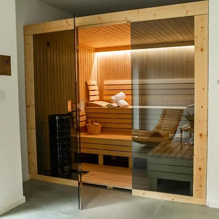 Apart Invest Centrum Park 15 Lejlighed *